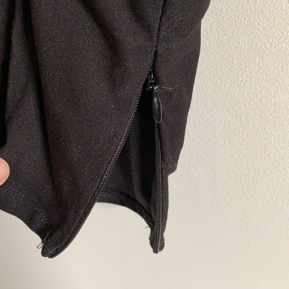 Strapped crop top - Picture 4 of 5